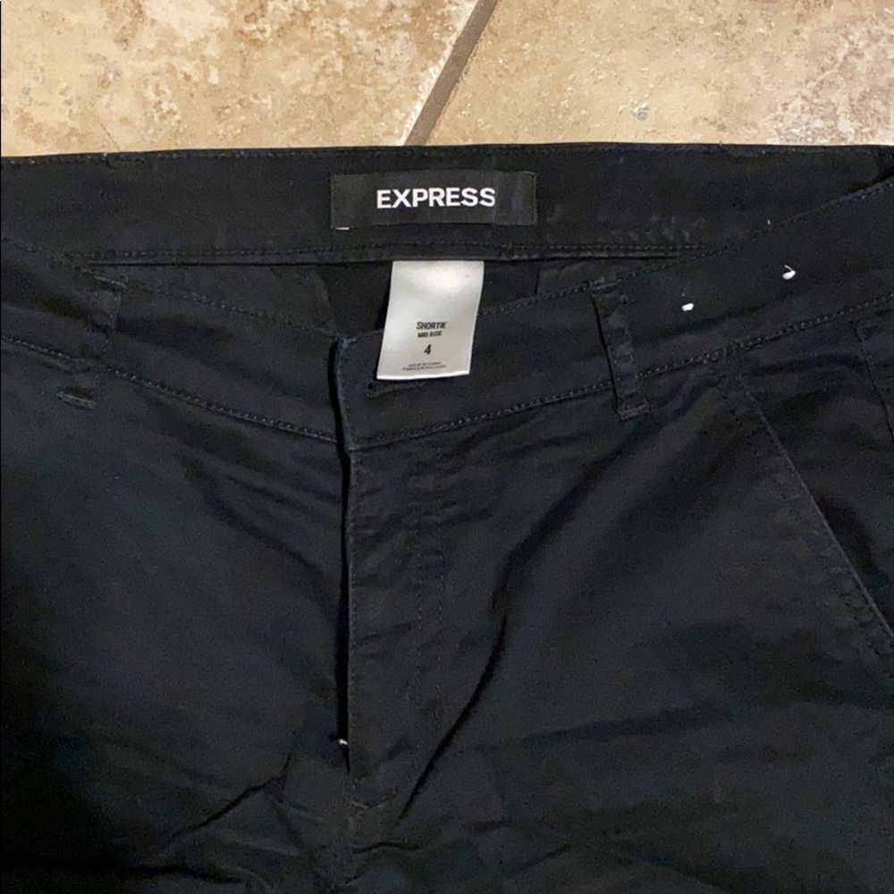 Wait For The Summer In Style - image 3